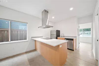 2076 NE Morgan St #A, Portland, OR 97211 - Photo 38