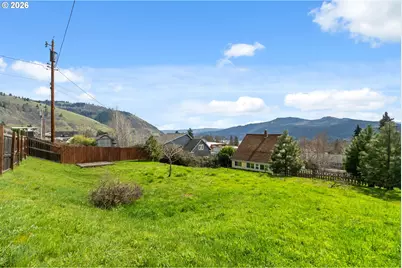 0 NW Garfield Ave #2, White Salmon, WA 98672 - Photo 6