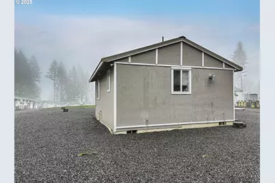 21200 NW Pumpkin Rid, North Plains, OR 97133 - Photo 1