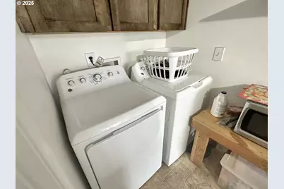 21200 NW Pumpkin Rid, North Plains, OR 97133 - Photo 4