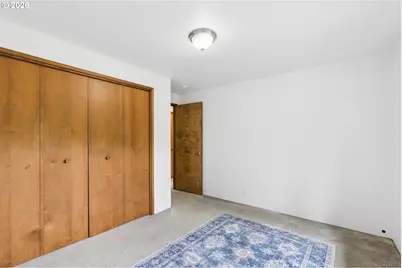 1175 Oak St, Silverton, OR 97381 - Photo 24