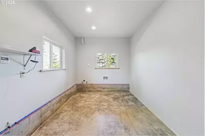56227 Wisteria Dr, Bandon, OR 97411 - Photo 30