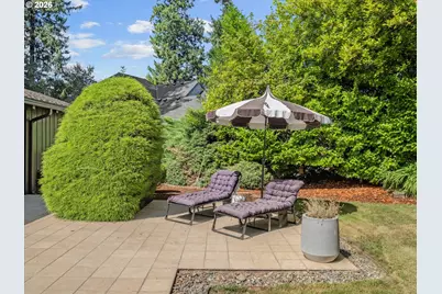 5100 SW Laurelwood Ave, Portland, OR 97225 - Photo 42