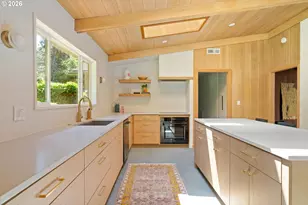 5100 SW Laurelwood Ave, Portland, OR 97225 - Photo 16