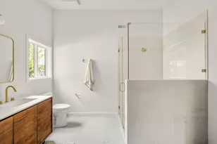 5100 SW Laurelwood Ave, Portland, OR 97225 - Photo 26
