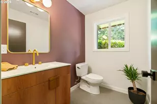 5100 SW Laurelwood Ave, Portland, OR 97225 - Photo 40