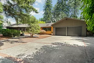 5100 SW Laurelwood Ave, Portland, OR 97225 - Photo 42