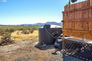 392 Del Fatti Ln, Klamath Falls, OR 97603 - Photo 36