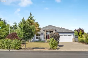 19657 Schaefer Dr, Oregon City, OR 97045 - Photo 2