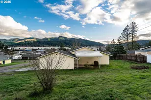 341 Ash St, Sutherlin, OR 97479 - Photo 24