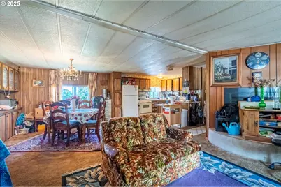 94291 Valpy St, Langlois, OR 97450 - Photo 10