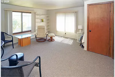2241 N Menzies Dr, Portland, OR 97217 - Photo 20