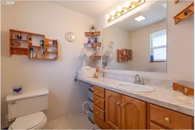 3021 SE 129th Ave, Portland, OR 97236 - Photo 16