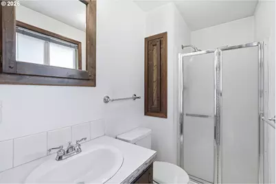 1611 17th St, Oregon City, OR 97045 - Photo 28