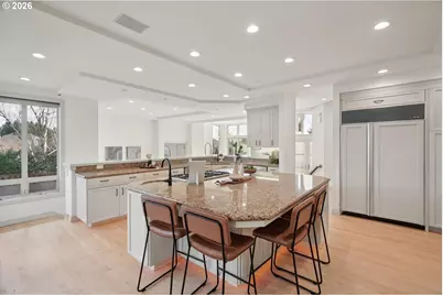 17623 Brookhurst Dr, Lake Oswego, OR 97034 - Photo 10