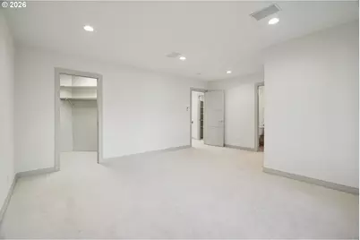 17623 Brookhurst Dr, Lake Oswego, OR 97034 - Photo 24