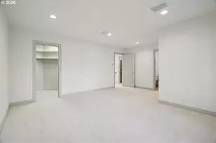 17623 Brookhurst Dr, Lake Oswego, OR 97034 - Photo 24