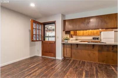 1728 NW Harvey Ave, Roseburg, OR 97471 - Photo 12