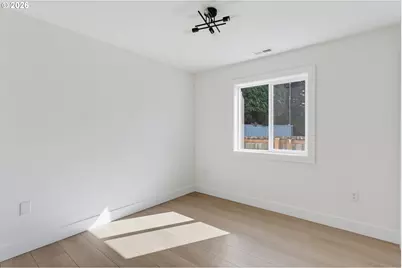 2116 E 39th St, Vancouver, WA 98663 - Photo 24