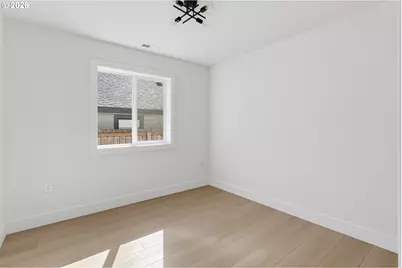 2116 E 39th St, Vancouver, WA 98663 - Photo 22