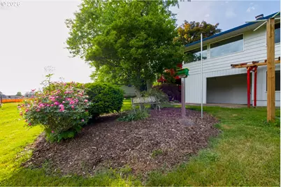 34205 SE Lawton Rd, Washougal, WA 98671 - Photo 36