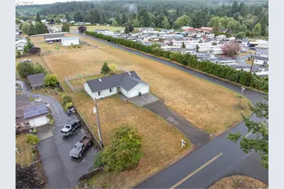 42475 Bagley Ln, Astoria, OR 97103 - Photo 40