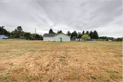 42475 Bagley Ln, Astoria, OR 97103 - Photo 34