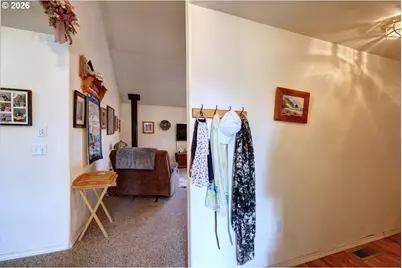 42475 Bagley Ln, Astoria, OR 97103 - Photo 6