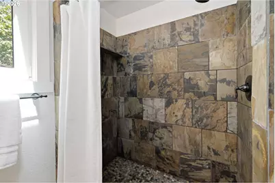 2190 Jackson St, Eugene, OR 97405 - Photo 30