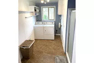 76484 Portal Dr, Oakridge, OR 97463 - Photo 38