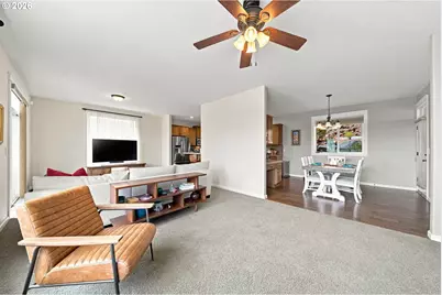 4611 Z St, Washougal, WA 98671 - Photo 6
