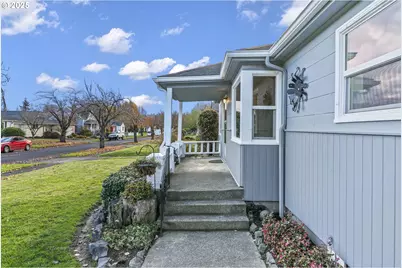 541 24th Ave, Longview, WA 98632 - Photo 4