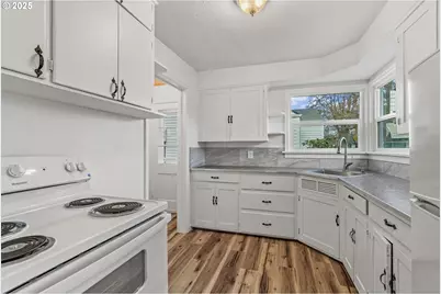 541 24th Ave, Longview, WA 98632 - Photo 10