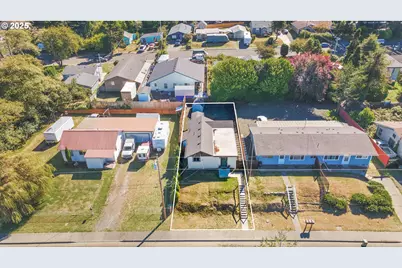 649 S Wall St, Coos Bay, OR 97420 - Photo 26