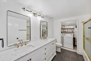 649 S Wall St, Coos Bay, OR 97420 - Photo 12