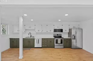 649 S Wall St, Coos Bay, OR 97420 - Photo 4