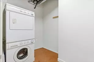 1025 NW Couch St, Portland, OR 97209 - Photo 12