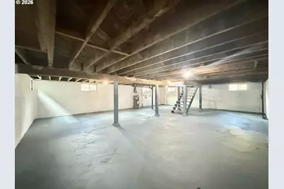 13533 SE Division St, Portland, OR 97236 - Photo 26