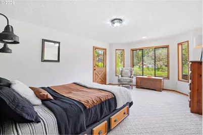 661 K St, Washougal, WA 98671 - Photo 32