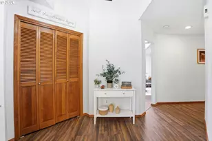 661 K St, Washougal, WA 98671 - Photo 4