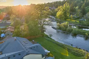 661 K St, Washougal, WA 98671 - Photo 2