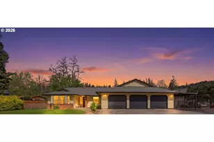 661 K St, Washougal, WA 98671 - Photo 2