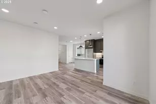 1806 NW 18th St, Battle Ground, WA 98604 - Photo 4