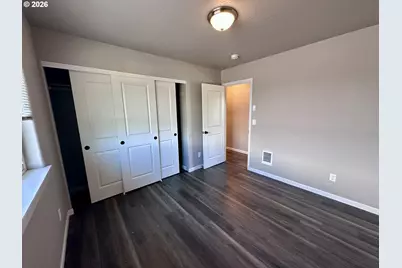 243 Lacasa St, Eugene, OR 97402 - Photo 22