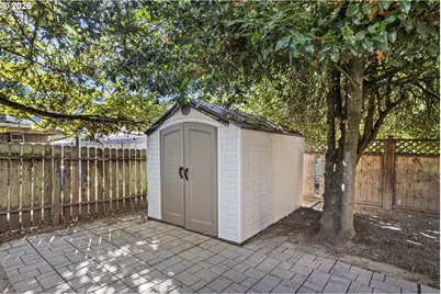 1627 W Brown Ave, Roseburg, OR 97471 - Photo 30