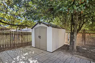 1627 W Brown Ave, Roseburg, OR 97471 - Photo 30