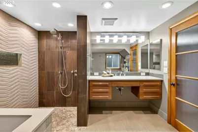 15530 SE Francis St, Portland, OR 97236 - Photo 24