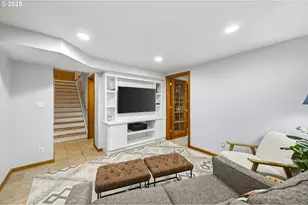 15530 SE Francis St, Portland, OR 97236 - Photo 18