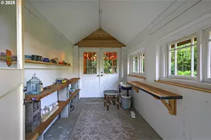 15530 SE Francis St, Portland, OR 97236 - Photo 32