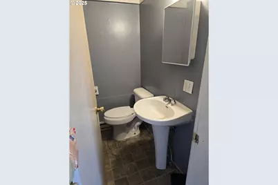 503 W 7th St, Wallowa, OR 97885 - Photo 16